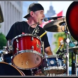 Meet your Posher, Wayne